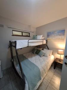 Umhlanga Beachfront Self Catering 1 Cormoran