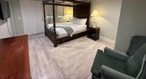 The General Stanton Inn