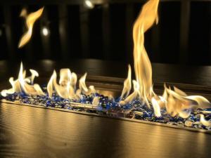 Luxury 4BR 4BA w In-law suite & Firepit Lounge