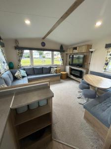 L20 at Seven Bays Park