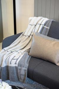 Airstay - Studio - Near Dubai Mall - Large Balcony - Monthly Offer Available