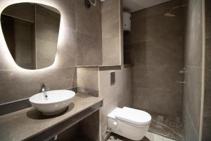 Apartment in Zaid Sheikh Zayed 3 rooms and 3 full bathrooms