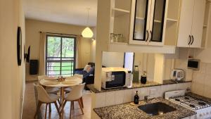 Departamento Centrico con vista única a Plaza Sarmiento