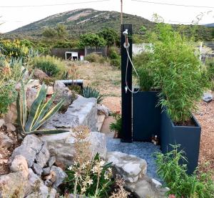 Villa Kéona , gîte 5 étoiles avec piscine privée et vue nature