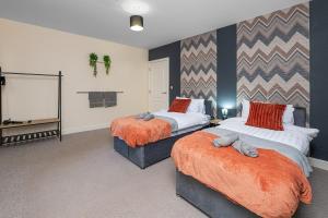 Hot Tub Hideaway Luxury Getaway, sleeps 6