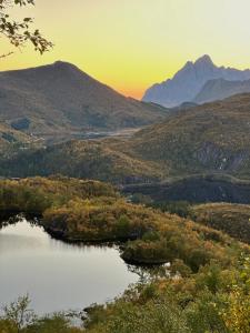 Mountain and Sea View Svolvær