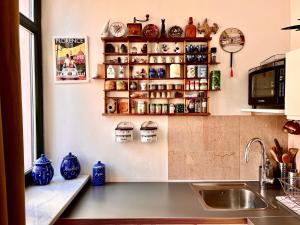 2-Zimmer-Apartment "Monbijou" am Hackeschen Markt