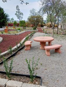 Cabañas en arcos del sitio