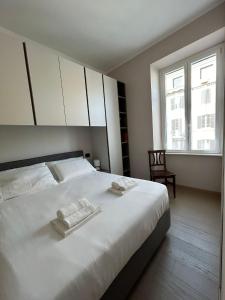 Leonard Vatican House