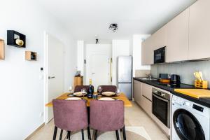 A26 Condo by the Rhine and 3-countries-bridge