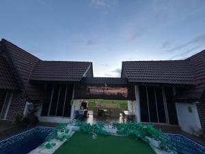 Nekmah Chalet