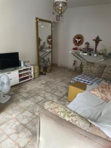 QUARTO em casa de FAMILIA