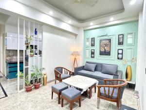 The Olivia 5 Star 1BHK Luxury suite