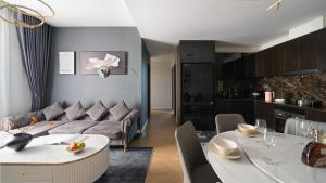 Ruby Luxurry Apartment - LUMIERE Riverside