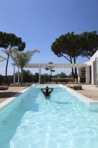 Casa Thala - Conceptual 3-Suite Villa & Hot Pool