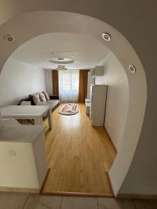 Apartment cu vedere la râu