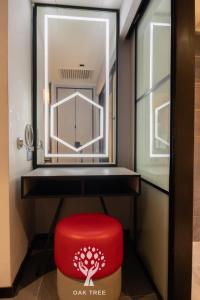 The Oak Room At M101