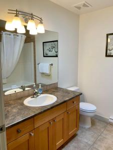Sooke Harbour Hideaway - Luxurious Vacation Rental