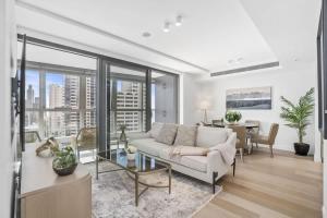 The Azure - Spacious 2BR Jewel Beachfront Apartment with Parking Pool Gym & Balcony Views