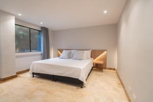 Lux Lleras l Daily Cleaning l AC l Visitrs Allowed