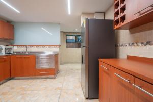 Lux Lleras l Daily Cleaning l AC l Visitrs Allowed