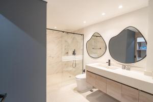 Lux Lleras l Daily Cleaning l AC l Visitrs Allowed