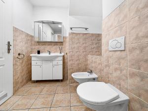 Spacious & Modern Apartment by Wenceslas Square