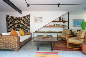 Colonial Villa in Laureles, Unique&Special House