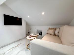 Le Loft Contemporain - Climatisé & Smart TV au coeur de Dijon