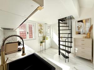 Le Loft Contemporain - Climatisé & Smart TV au coeur de Dijon