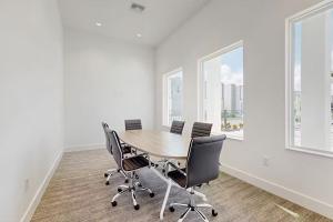 5BR Townhome, Private Pool, Clubhouse Near Disney