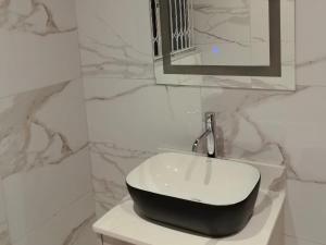 Sydneys NA Guest House and Venue