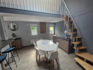 Maison Les 4 As, classée 3 étoiles, à 800 mètres de la mer, 6 personnes