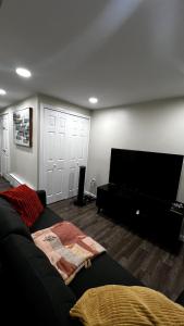 Cozy Garden 1Bed Apt, Lincoln Park