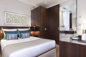 LuXury View on Arc of Triumph