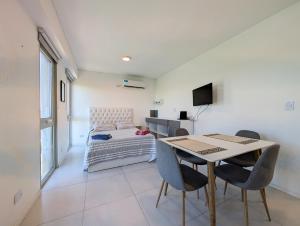 Verano exclusivo en Puerto Norte - con piscina en la terraza y cochera privada opcional