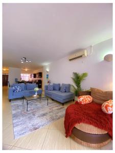 Misty Stays - La Mera Shanzu Beachfront Villa