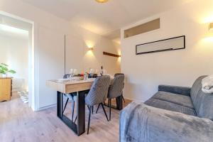 Ski-In Ski-Out 2-Bedroom Apartment - Rue Caron, Val Thorens - Residence Olympiades