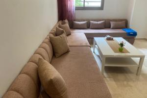 Appartement Moderne et Équipé Proche Aéroport CMN