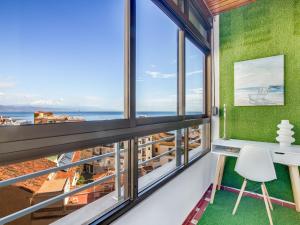 Apartment in Torremolinos near the Beach