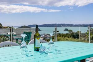 Spacious Paihia Escape with Stunning Views