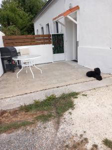 Petite maison avec jardin privé