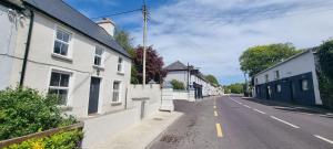 Cosy, modern house in Leap Village