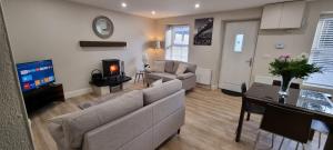 Cosy, modern house in Leap Village