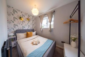 Quite & Cozy 2 Bedroom Close to Notting Hill & Central London