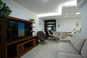 Apto Pé na Areia com Linda Vista da Roda Gigante