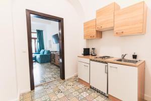 Stay at Schönbrunn #1