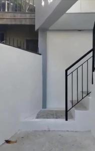 REST HOUSE Studio Room201 by Rizalia Apartment