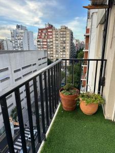 Depto 4 ambientes con Balcón