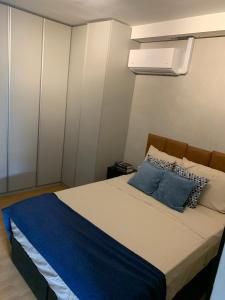 Ape Rio de Janeiro aproximo ao metrô ao bioparque ao Maracanã